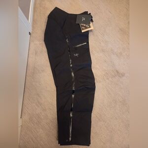 NWT Arc'teryx Beta Pant M - Black - Men's XL-Regular - GORE-TEX